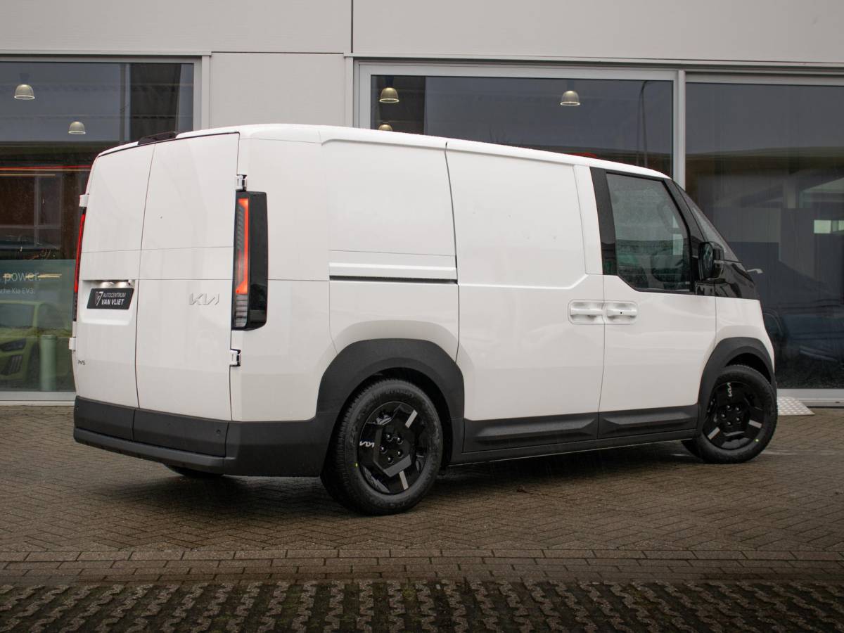 Kia PV5 Kia PV5 L2H1 Plus 51.5 kWh | Actieprijs* | VOORRAADACTIE | SNEL LEVERBAAR | Navi. | PDC | Camera | Clima. | Adapt. Cruise. | Stoel/stuurverwarming |