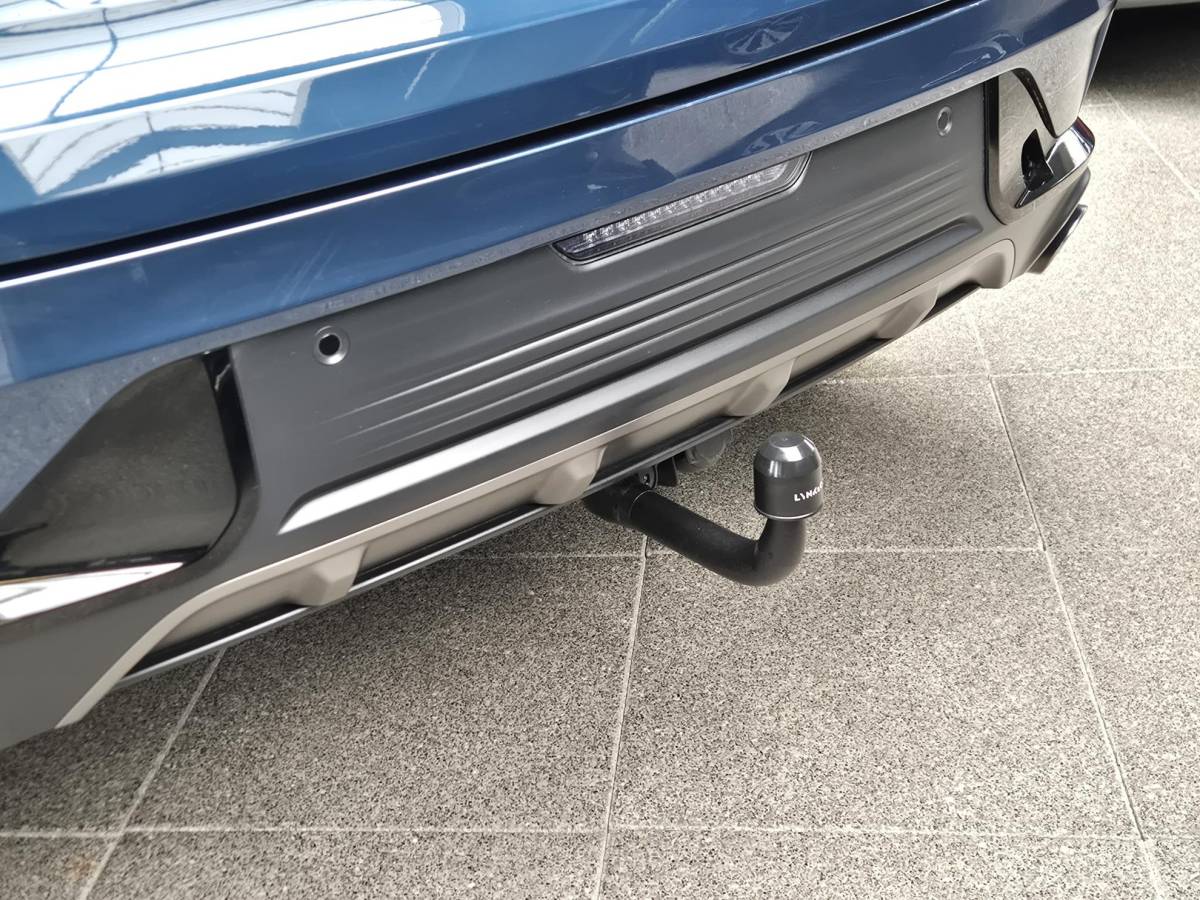 Lynk & Co 01 Lynk & Co 01 1.5 261PK! TREKHAAK-AFN. CAMERA STOELVERW. PANO/SCHUIF MEMORY INFINITY DAB NAVI CARPLAY ELEK.ACHTERKLEP 20″LMV