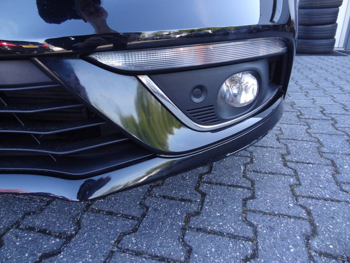Renault Mégane Estate Renault Mégane Estate 1.2 TCe Bose | NL-AUTO | TREKHAAK | CRUISE | NAVI | LMV |