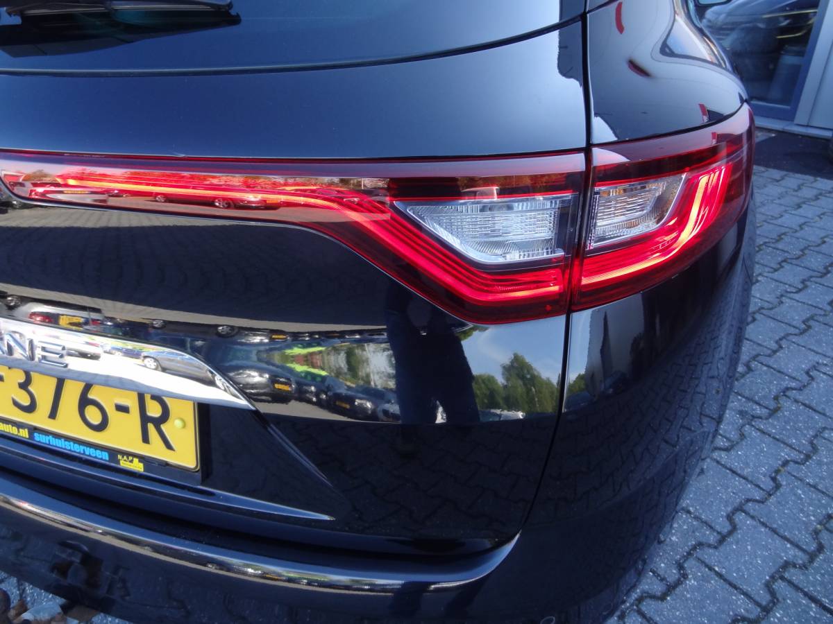 Renault Mégane Estate Renault Mégane Estate 1.2 TCe Bose | NL-AUTO | TREKHAAK | CRUISE | NAVI | LMV |