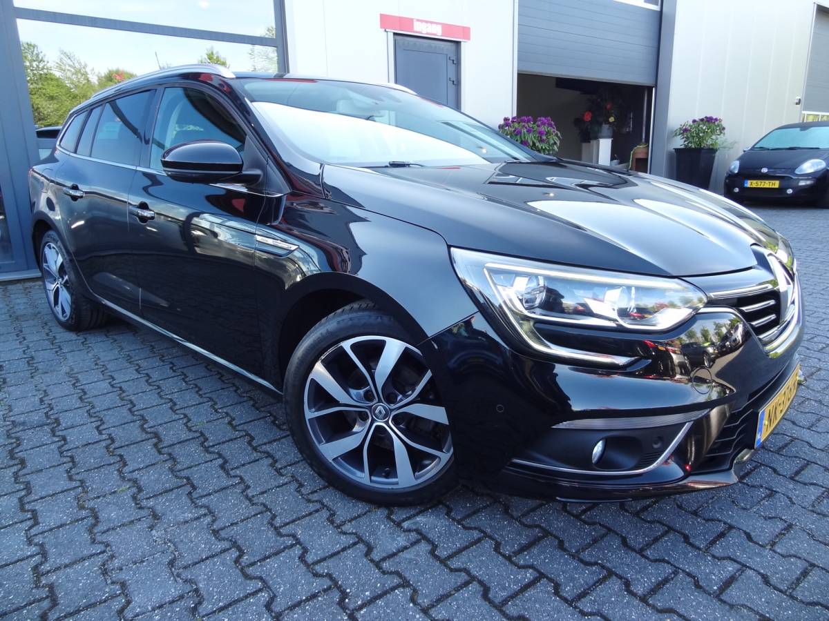 Renault Mégane Estate Renault Mégane Estate 1.2 TCe Bose | NL-AUTO | TREKHAAK | CRUISE | NAVI | LMV |