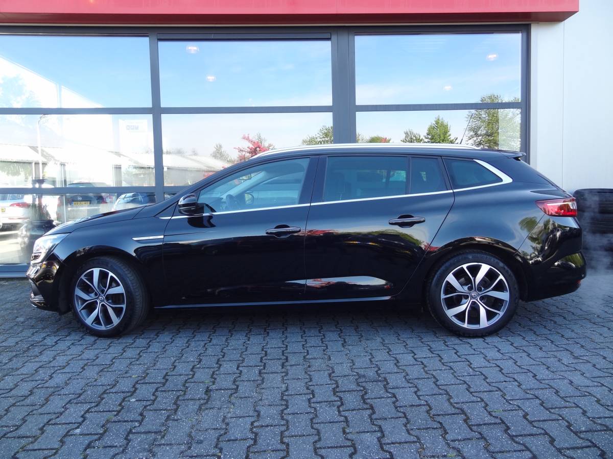 Renault Mégane Estate Renault Mégane Estate 1.2 TCe Bose | NL-AUTO | TREKHAAK | CRUISE | NAVI | LMV |