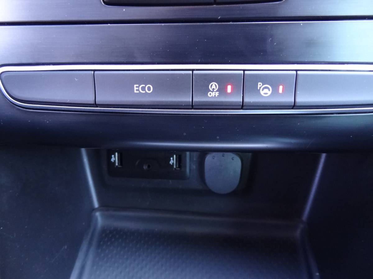 Renault Mégane Estate Renault Mégane Estate 1.2 TCe Bose | NL-AUTO | TREKHAAK | CRUISE | NAVI | LMV |