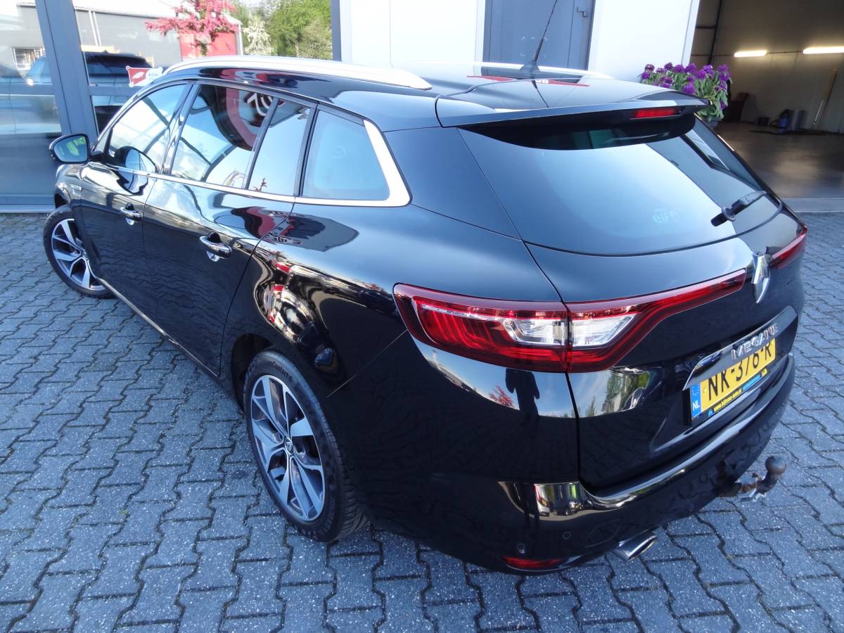 Renault Mégane Estate Renault Mégane Estate 1.2 TCe Bose | NL-AUTO | TREKHAAK | CRUISE | NAVI | LMV |