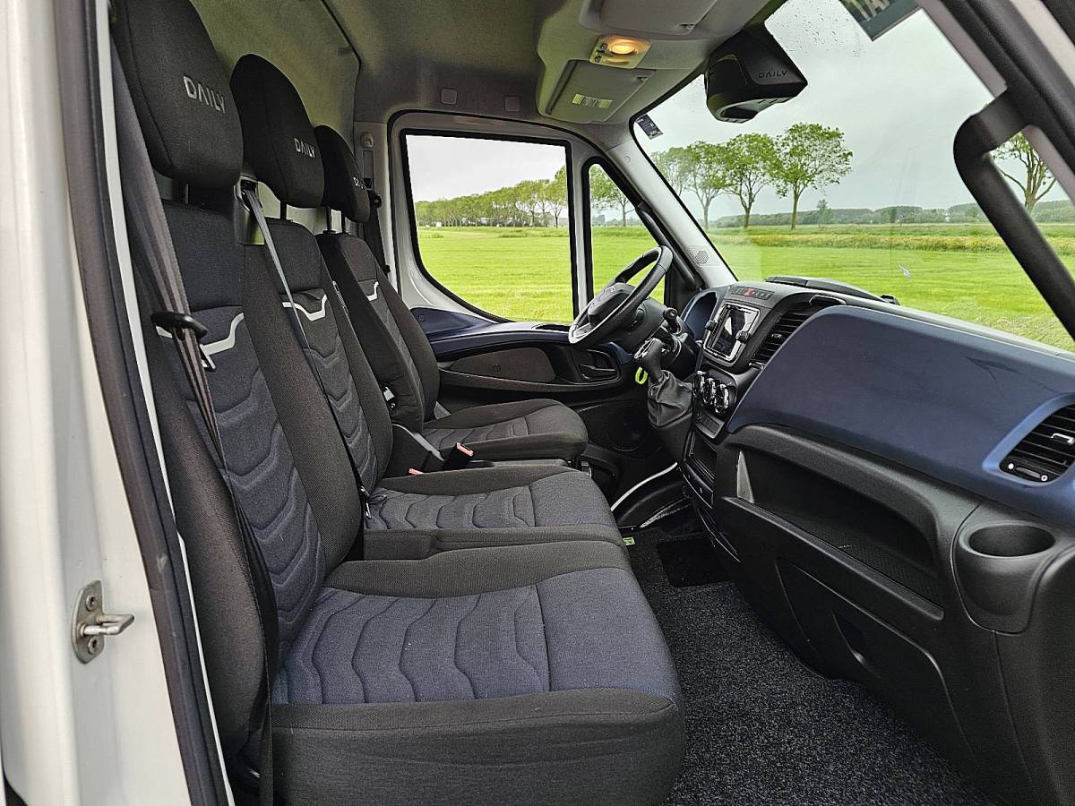Iveco Daily IVECO DAILY 35C18 ac automaat euro6