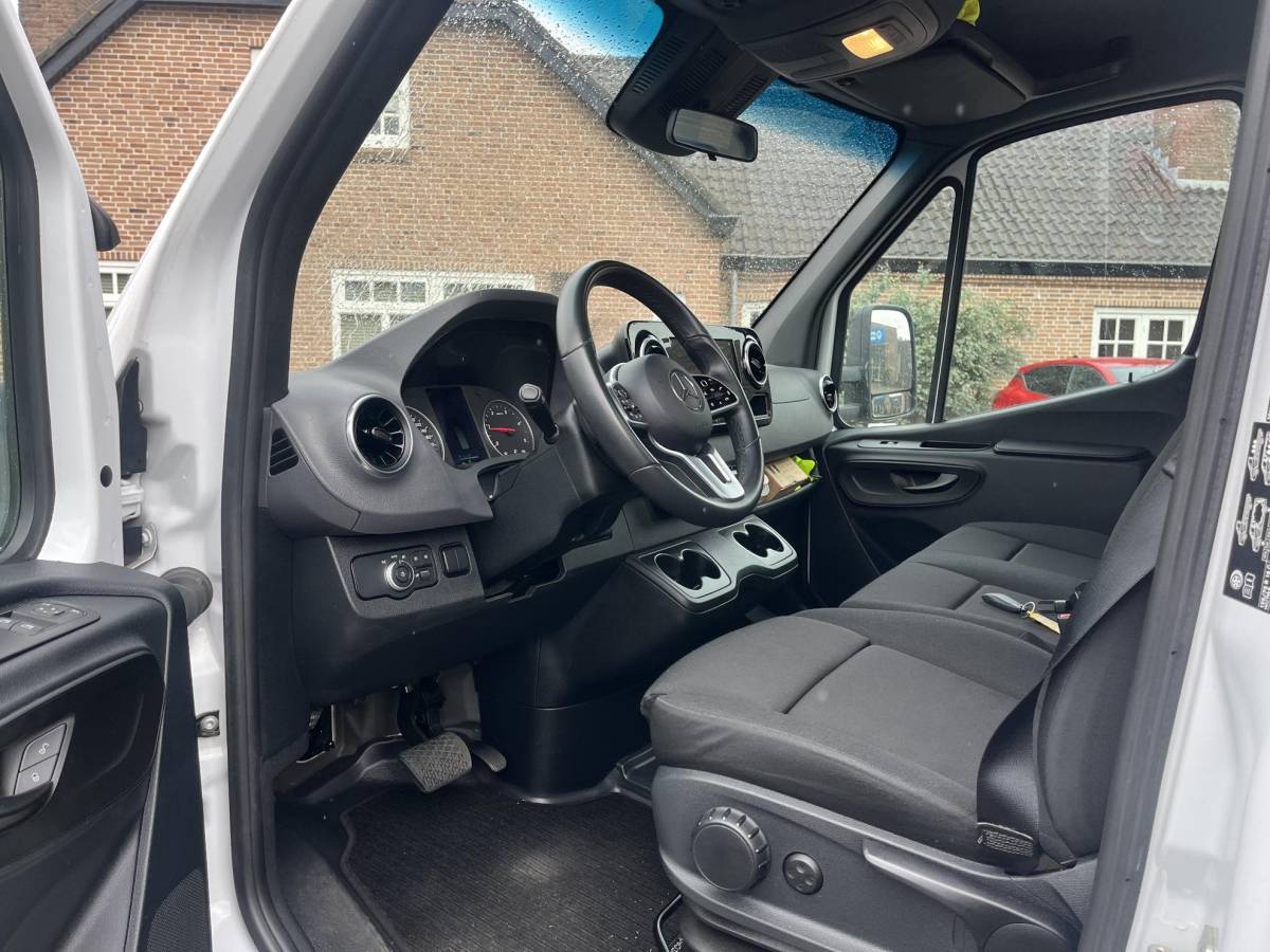 Mercedes-Benz Sprinter Mercedes-Benz Sprinter 1.9 CDI oprijwagen extra lang + Dubbel lucht !!
