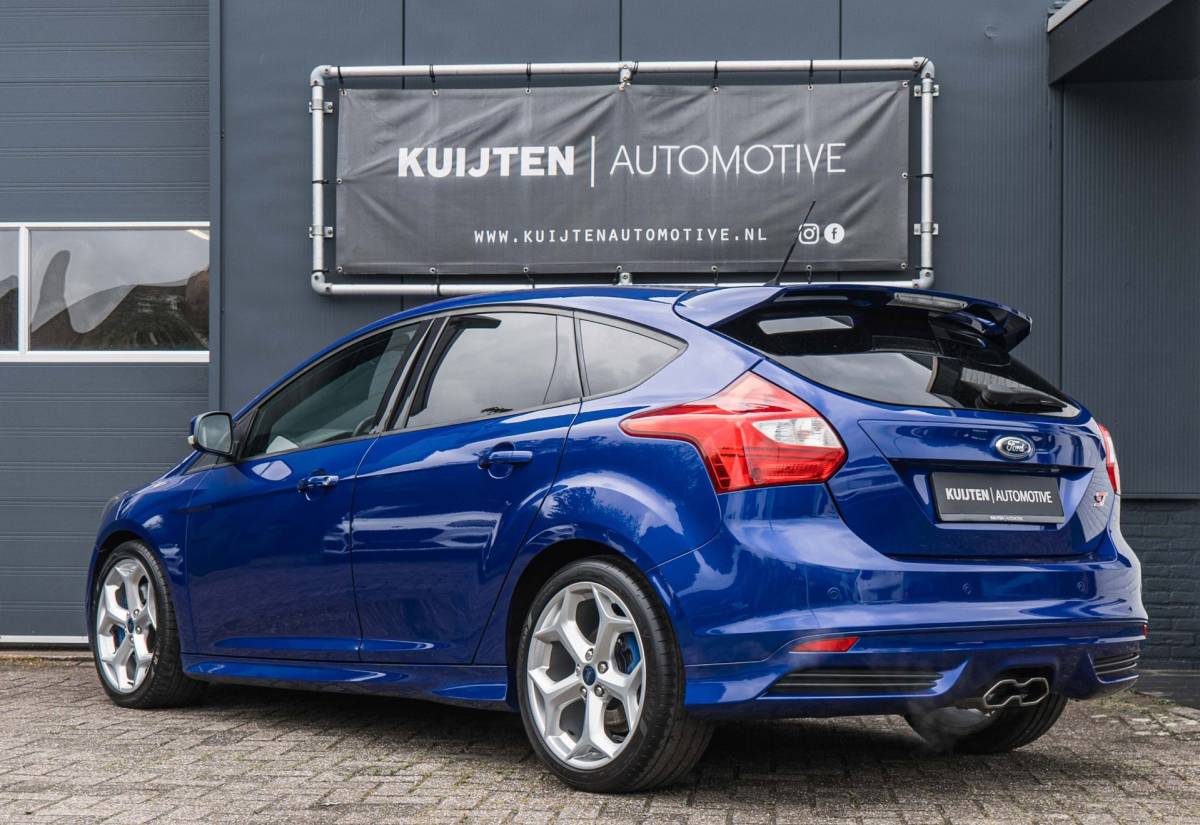 Ford Focus Ford Focus 2.0 EcoBoost ST-3 / Deep impact Blue / Topstaat !