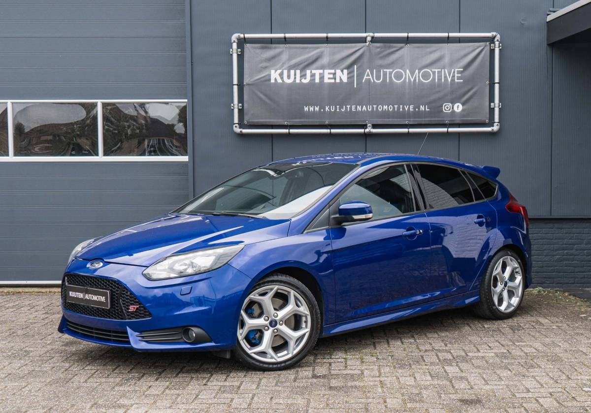 Ford Focus Ford Focus 2.0 EcoBoost ST-3 / Deep impact Blue / Topstaat !