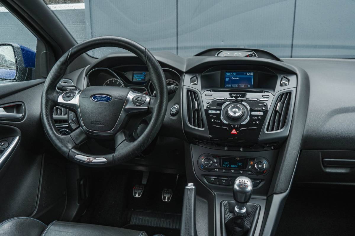 Ford Focus Ford Focus 2.0 EcoBoost ST-3 / Deep impact Blue / Topstaat !