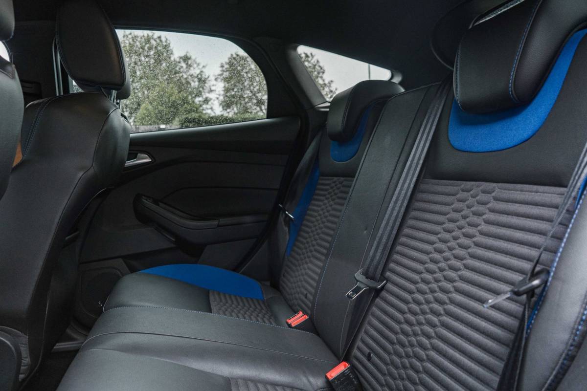 Ford Focus Ford Focus 2.0 EcoBoost ST-3 / Deep impact Blue / Topstaat !