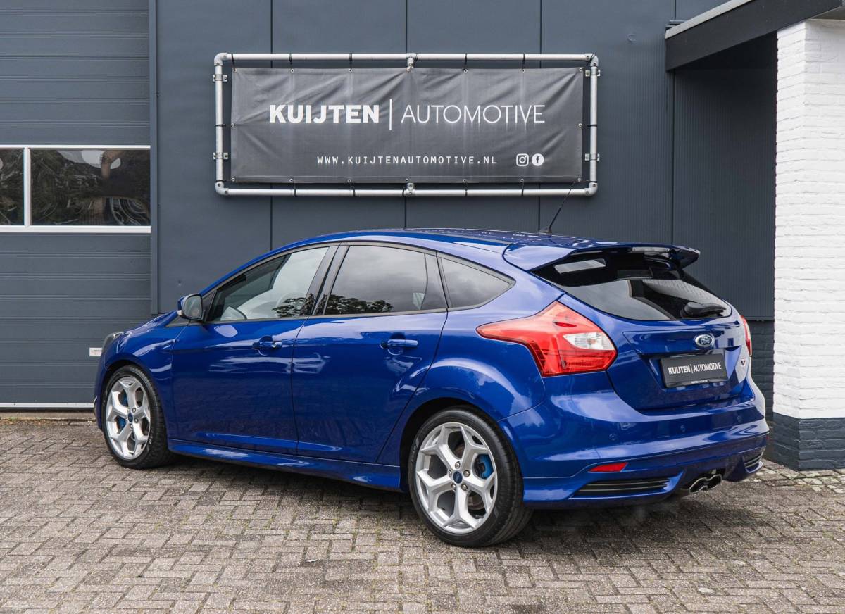 Ford Focus Ford Focus 2.0 EcoBoost ST-3 / Deep impact Blue / Topstaat !