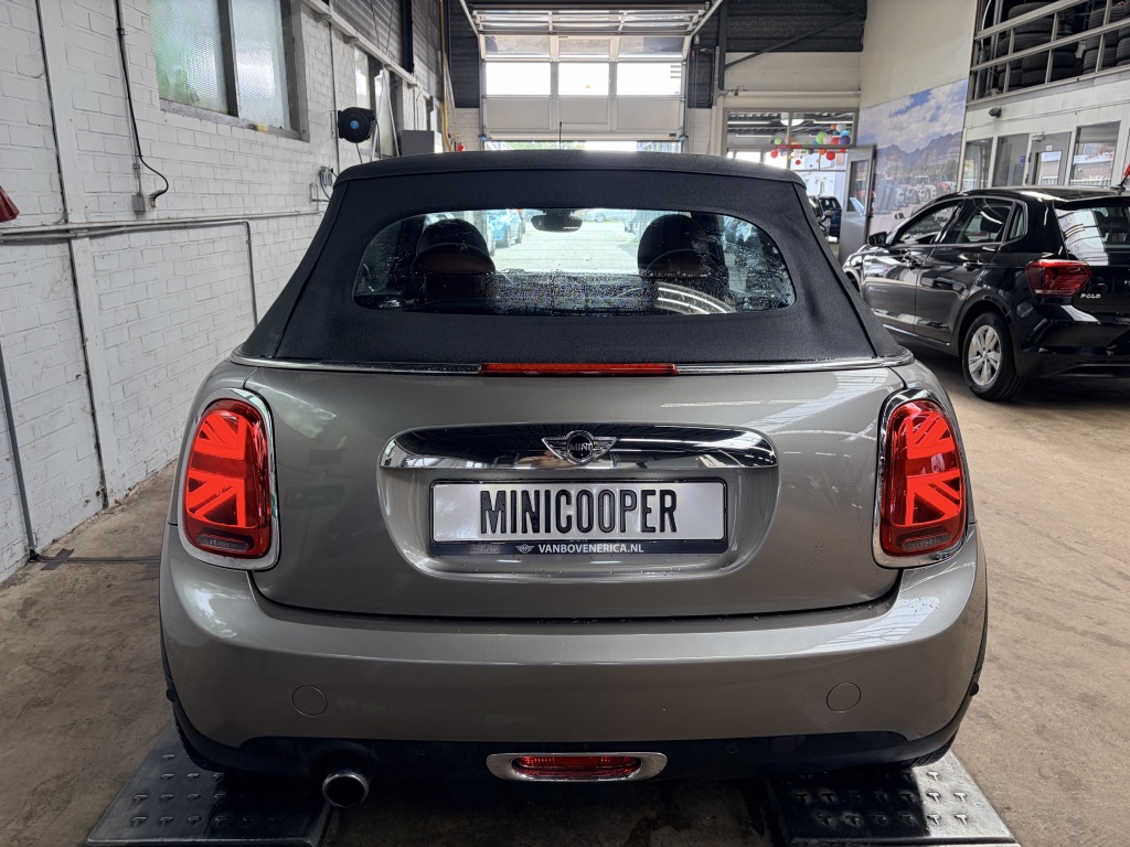 MINI Cooper Cabrio Mini Cabrio Cooper Chili Leder Cruise Clima Navi Pdc