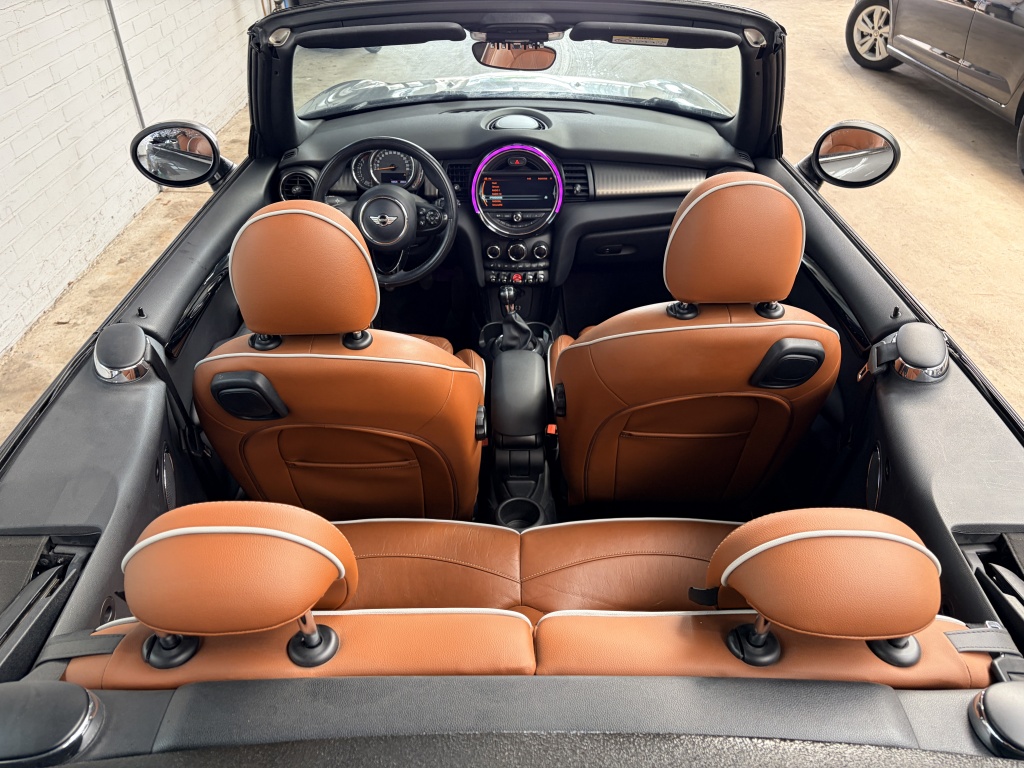 MINI Cooper Cabrio Mini Cabrio Cooper Chili Leder Cruise Clima Navi Pdc