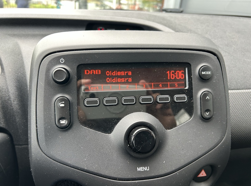 Toyota Aygo Toyota Aygo 1.0 VVT-i 72pk 5-drs x-fun