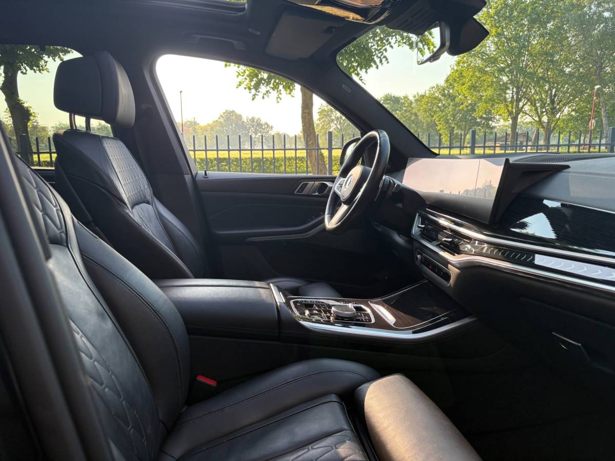 BMW X5 BMW X5 XDrive 50e M-sport|Sky Lounge|Harman Kardon|Driving assistant