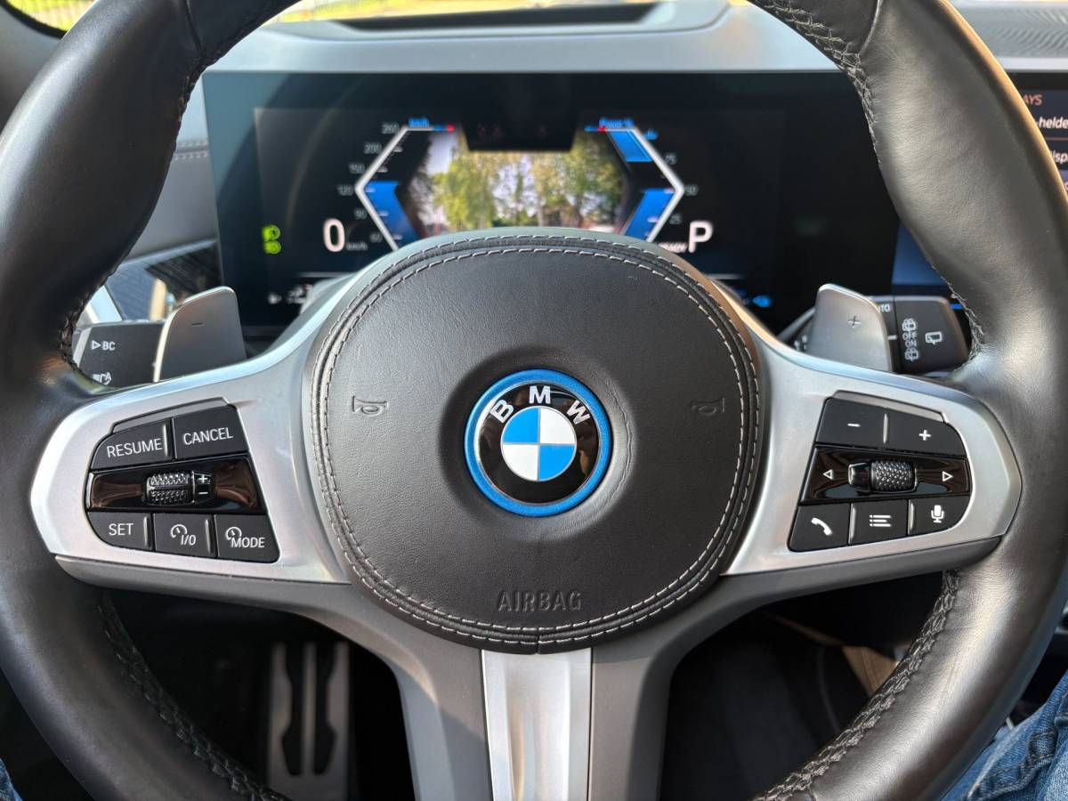 BMW X5 BMW X5 XDrive 50e M-sport|Sky Lounge|Harman Kardon|Driving assistant