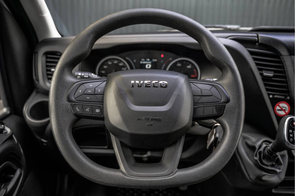 Iveco Daily Iveco Daily **35S16 | 160 PK |  L2H2 | Automaat | 3-Zits | Climate | Airco**