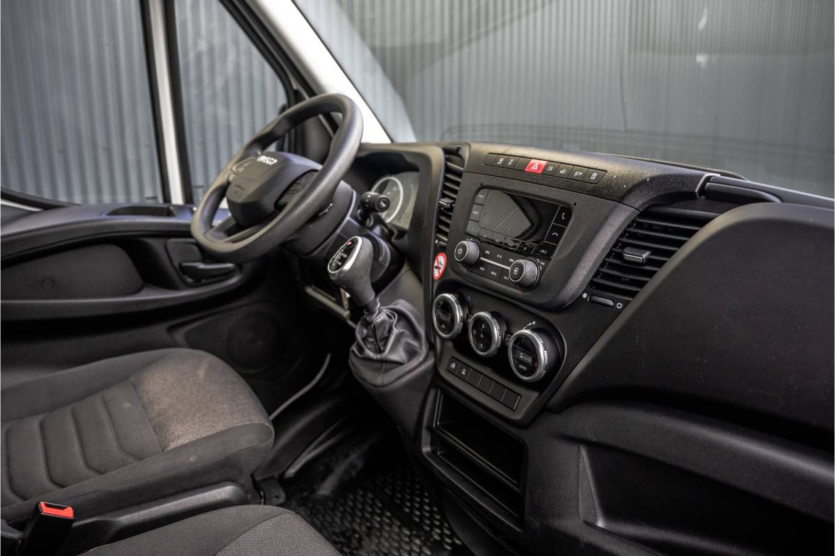 Iveco Daily Iveco Daily **35S16 | 160 PK |  L2H2 | Automaat | 3-Zits | Climate | Airco**