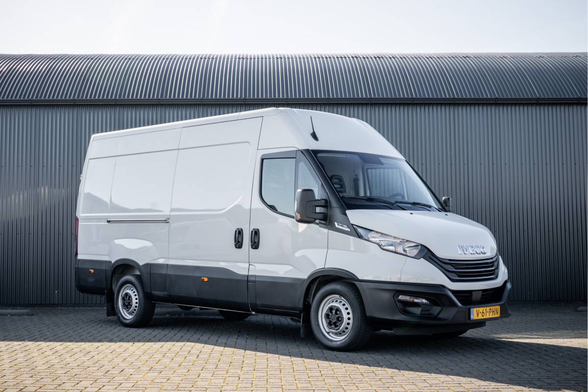 Iveco Daily Iveco Daily **35S16 | 160 PK |  L2H2 | Automaat | 3-Zits | Climate | Airco**