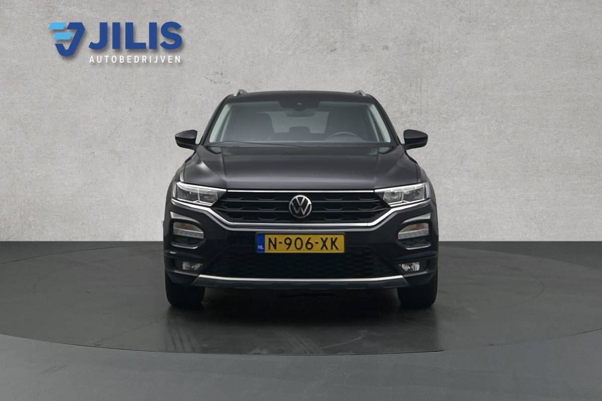 Volkswagen T-Roc Volkswagen T-Roc 1.0 TSI Style Business | Camera | Adaptive Cruise | Privacy Glass | Lichtmetalen velgen