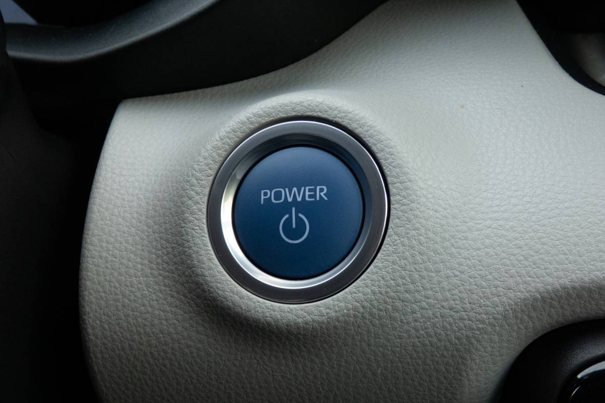 Toyota Yaris Toyota Yaris 1.5 Hybrid 115 First Edition | JBL | Head Up | ACC | Leder |