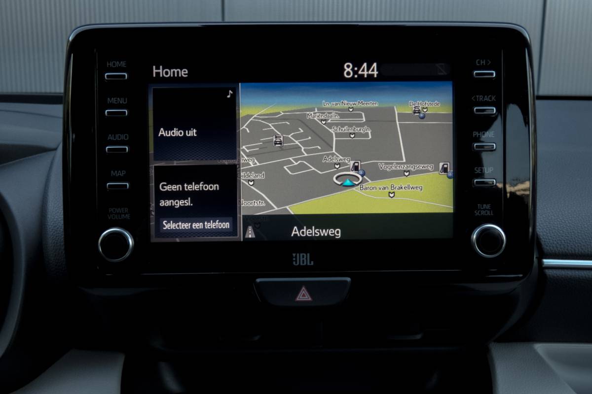 Toyota Yaris Toyota Yaris 1.5 Hybrid 115 First Edition | JBL | Head Up | ACC | Leder |