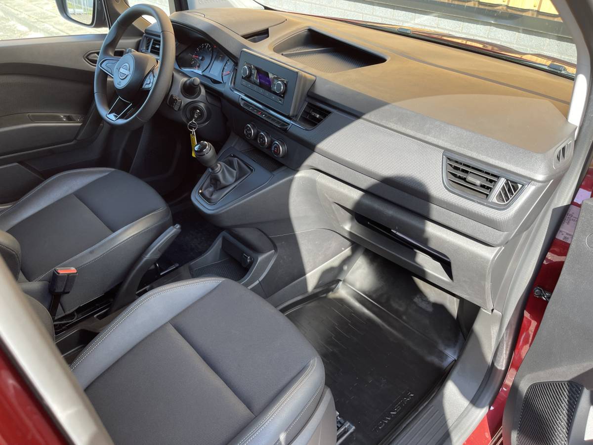 Nissan Townstar Nissan Townstar 1.3 TCe | Unieke Kilometerstand! | Airconditioning | Led | DAB | Multifunctioneel Stuurwiel | Automatische Verlichting |