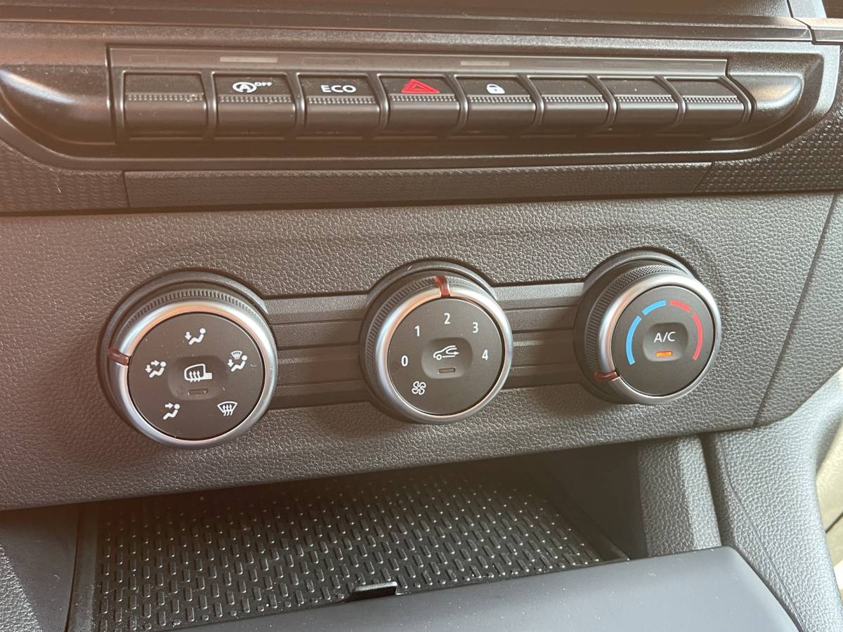 Nissan Townstar Nissan Townstar 1.3 TCe | Unieke Kilometerstand! | Airconditioning | Led | DAB | Multifunctioneel Stuurwiel | Automatische Verlichting |