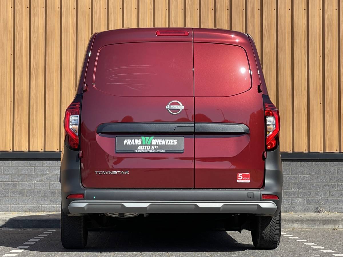 Nissan Townstar Nissan Townstar 1.3 TCe | Unieke Kilometerstand! | Airconditioning | Led | DAB | Multifunctioneel Stuurwiel | Automatische Verlichting |