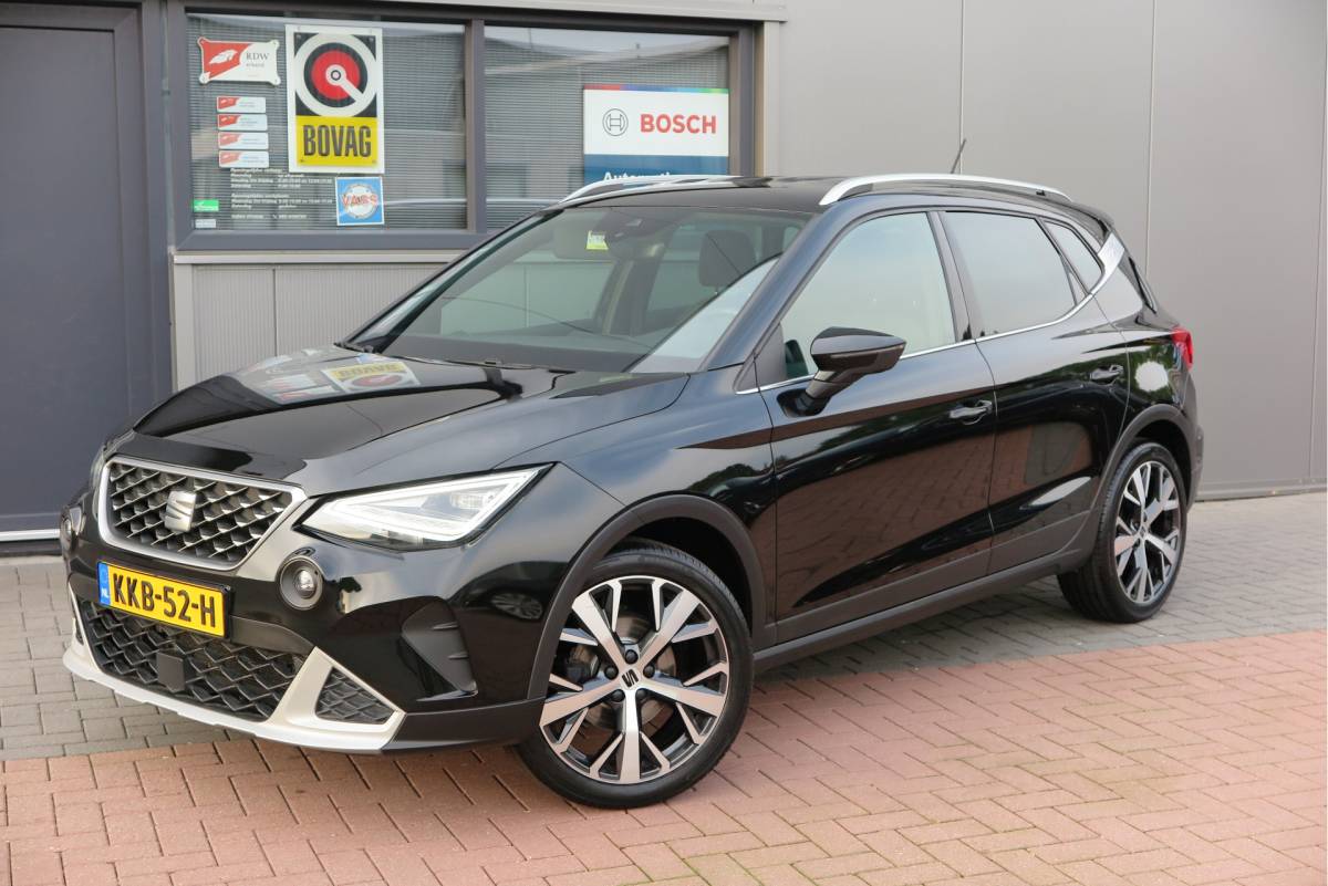 SEAT Arona SEAT Arona 1.0 TSI 70KW 95PK Xperience Connect, ,Led Matrix , Virtual cockpit, Keyless, Adaptive cruise, PDC, 18″ LMV Navi,App / smartlink , Bleutooth , DAB+ etc. Dealer onderhouden . *1ste Eigenaar*