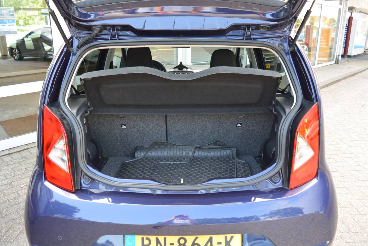 SEAT Mii SEAT Mii 1.0 60PK Sport Intense | Cruise | PDC | Spoiler | Orig. NL | NAP |