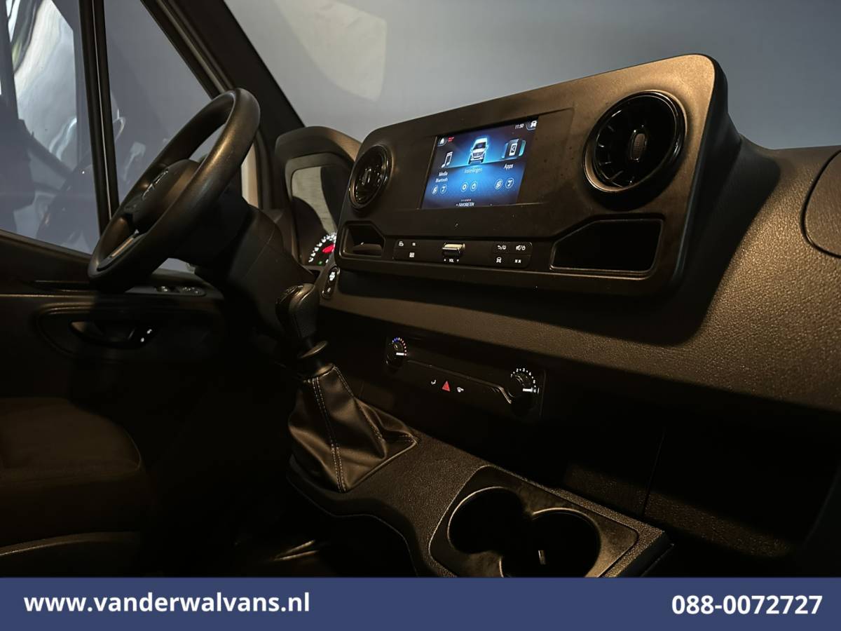 Mercedes-Benz Sprinter Mercedes-Benz Sprinter 311 CDI L2H2 Euro6 Camera | Apple Carplay | Android Auto 270 Graden Achterdeuren