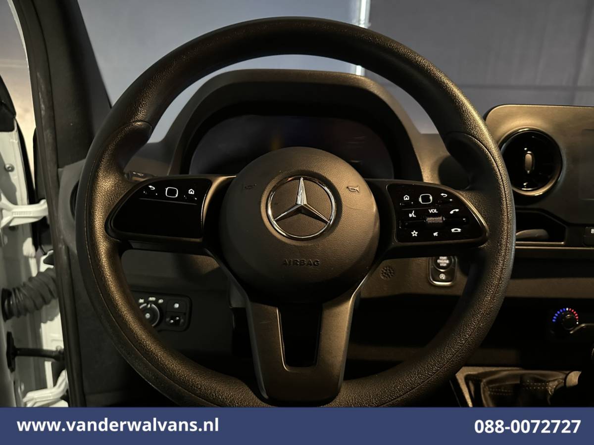 Mercedes-Benz Sprinter Mercedes-Benz Sprinter 311 CDI L2H2 Euro6 Camera | Apple Carplay | Android Auto 270 Graden Achterdeuren