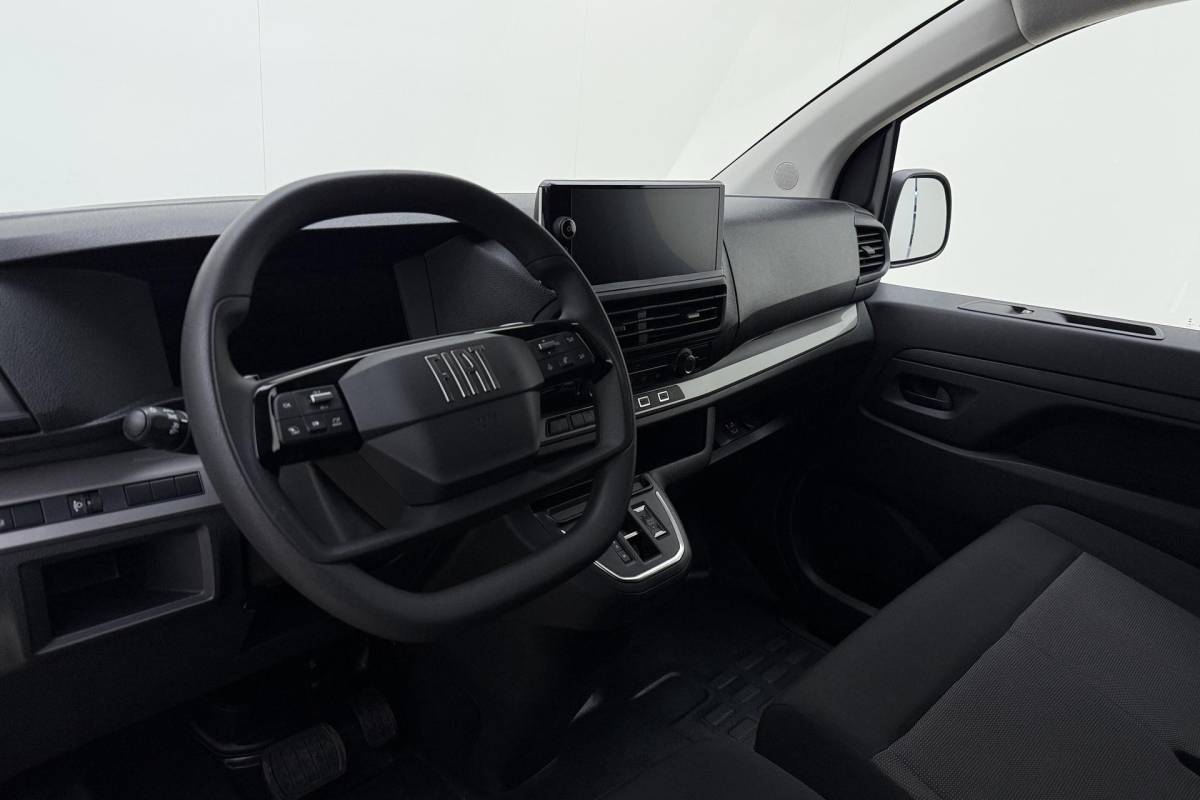 Fiat Scudo Fiat Scudo 2.0 Diesel 145 S&S L2 Automaat | Navigatie | Camera | Laadruimte betimmering | 3 Zitplaatsen | Mistlampen voor | Cruise control | Airco