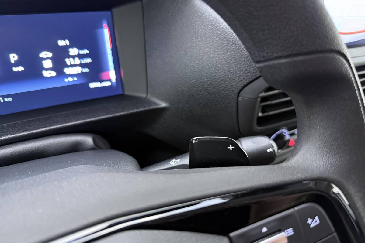 Fiat Scudo Fiat Scudo 2.0 Diesel 145 S&S L2 Automaat | Navigatie | Camera | Laadruimte betimmering | 3 Zitplaatsen | Mistlampen voor | Cruise control | Airco