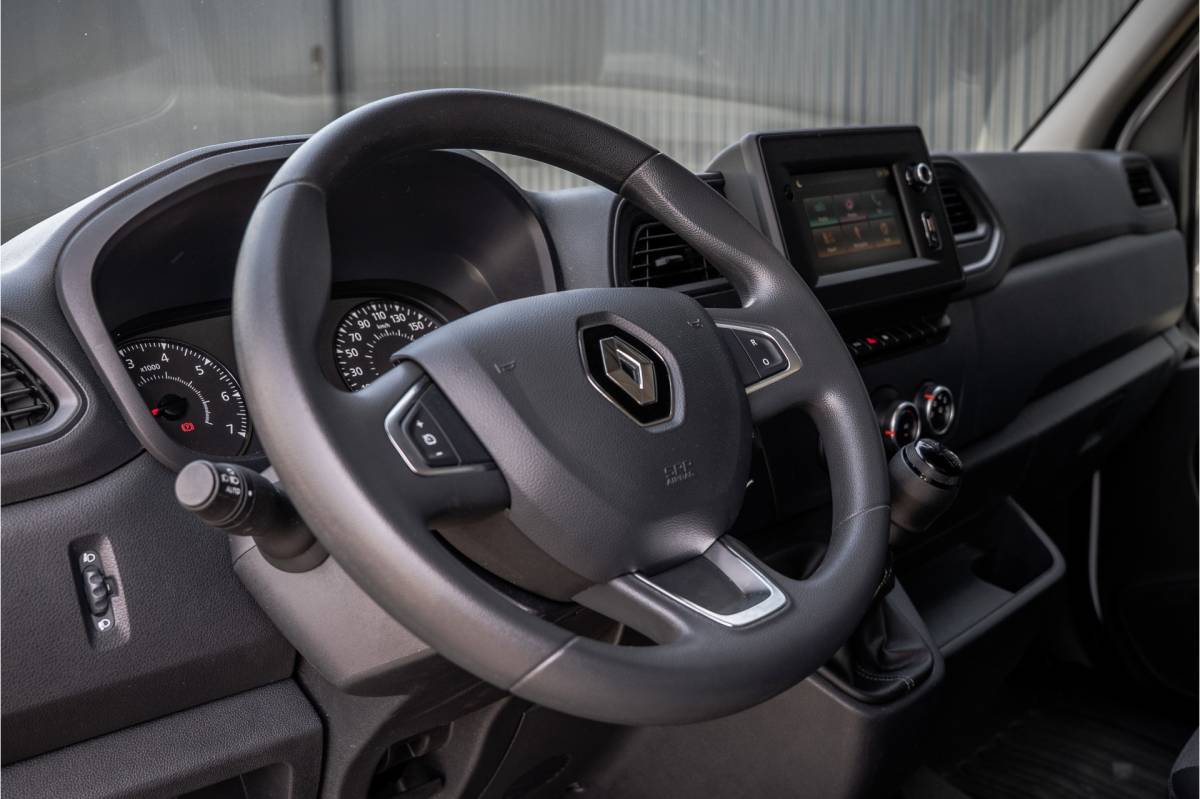 Renault Master Renault Master **2.3dCi | Bakwagen met Laadklep | LED | Carplay | Camera | Cruise**