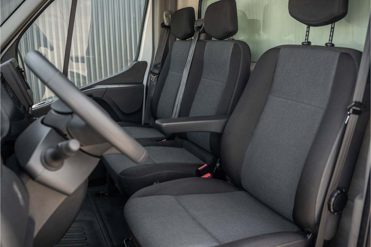 Renault Master Renault Master **2.3dCi | Bakwagen met Laadklep | LED | Carplay | Camera | Cruise**