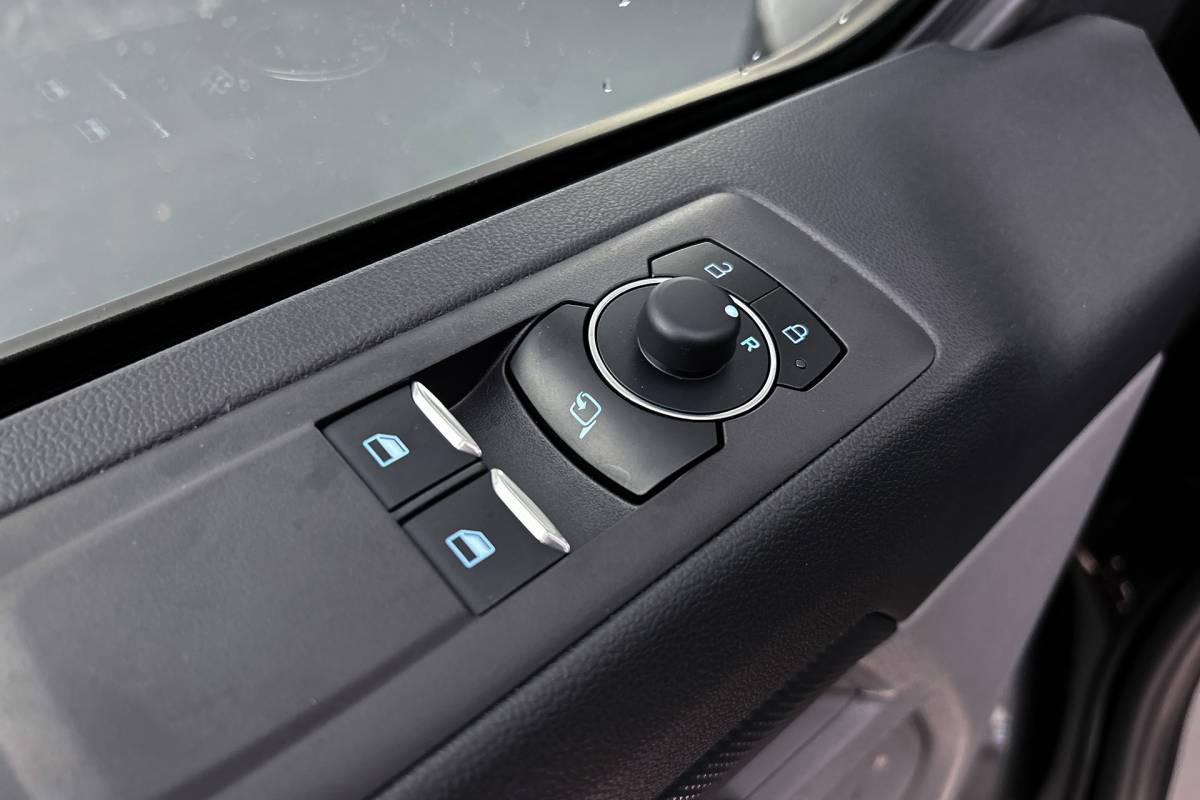 Ford  Ford E-Custom L2 Sport | Dubbel cabine | 2x schuifdeur | adaptieve cruise control