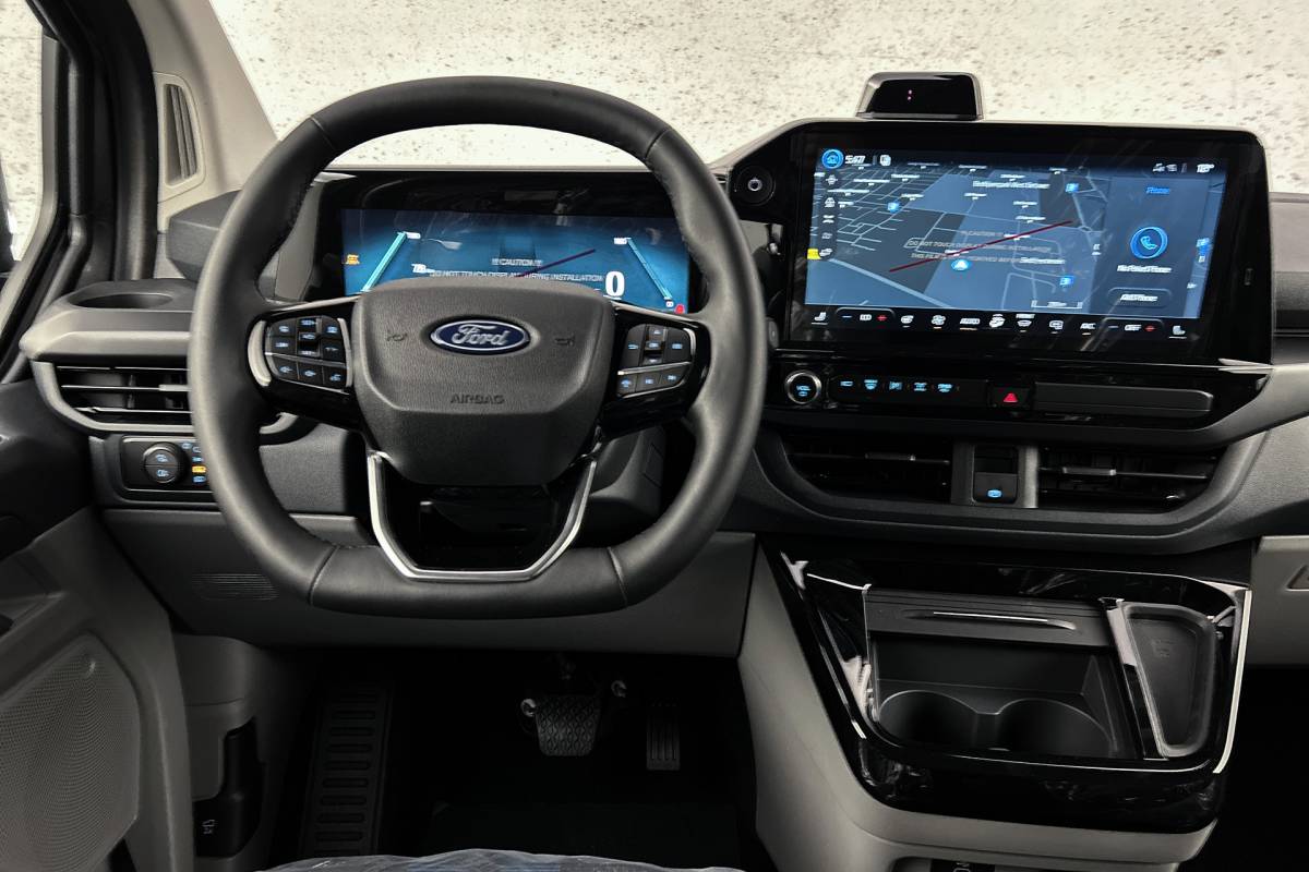 Ford  Ford E-Custom L2 Sport | Dubbel cabine | 2x schuifdeur | adaptieve cruise control