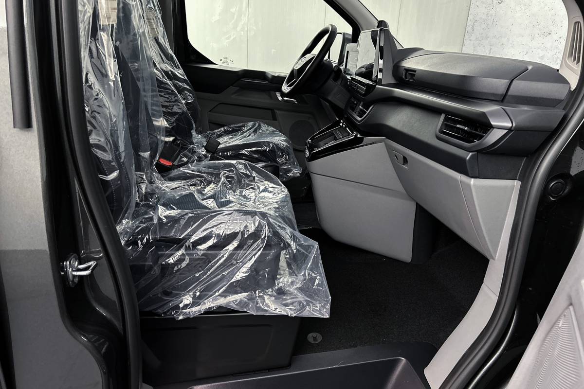 Ford  Ford E-Custom L2 Sport | Dubbel cabine | 2x schuifdeur | adaptieve cruise control