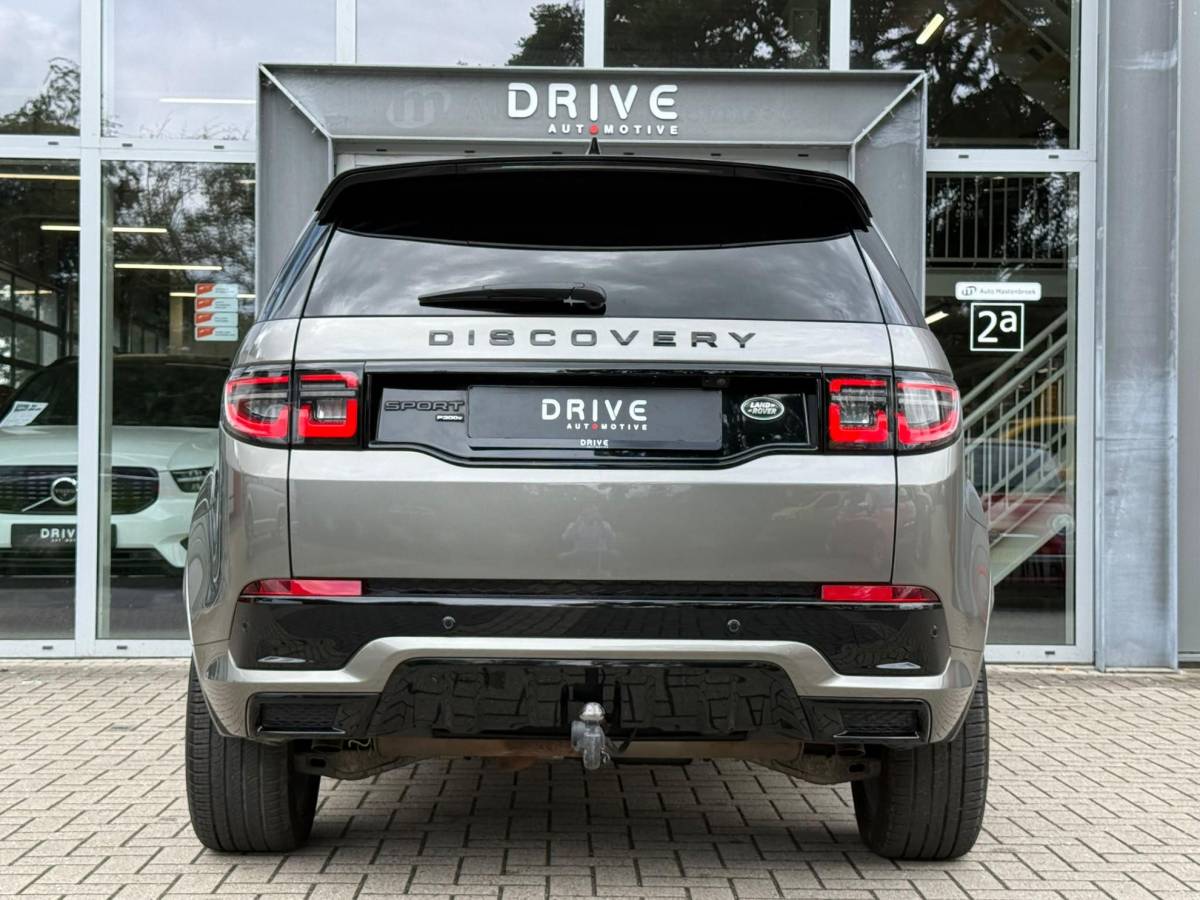 Land Rover Discovery Sport Land Rover Discovery Sport P300e 1.5 R-Dynamic HSE |Pano|ACC|Ventilatie|Winter|Meridian|Sfeer|El.Trekhaak|Silicon Premium