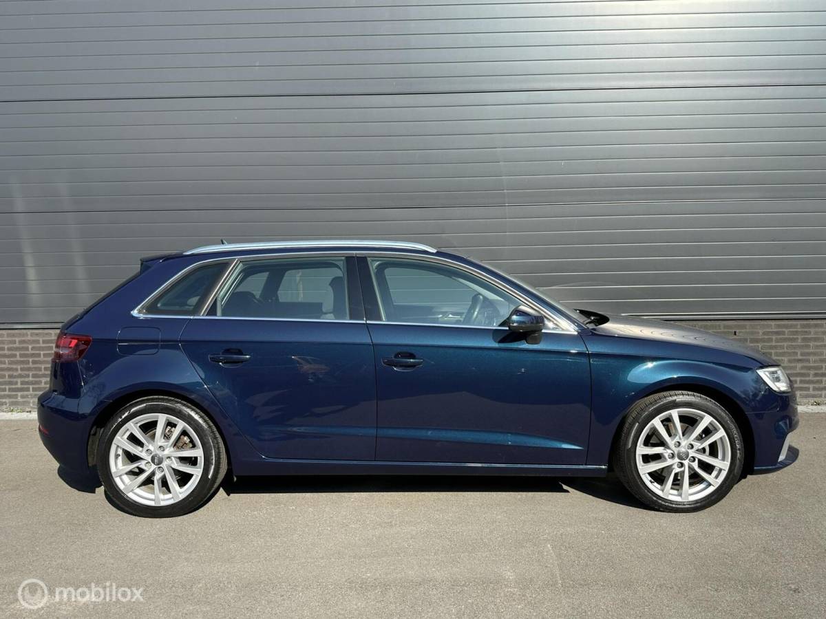 Audi A3 Audi A3 Sportback 1.0 TFSI Sport CLIMA*NAV*PDC*STOELVERW*ENZ