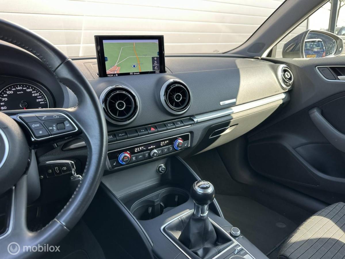 Audi A3 Audi A3 Sportback 1.0 TFSI Sport CLIMA*NAV*PDC*STOELVERW*ENZ