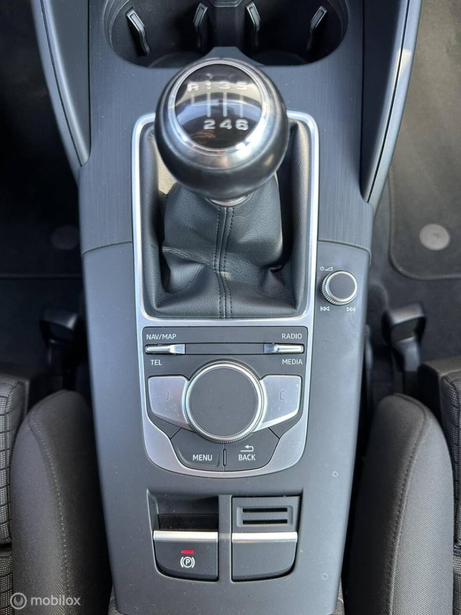 Audi A3 Audi A3 Sportback 1.0 TFSI Sport CLIMA*NAV*PDC*STOELVERW*ENZ