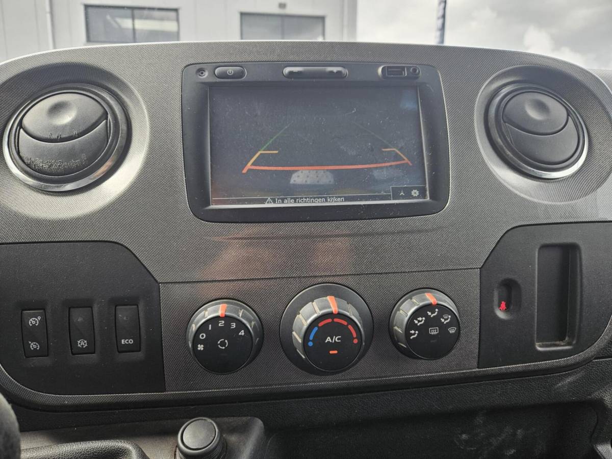 Renault Master Renault Master 2.3 dCi L3H2 Airco 145 PK Navi 3-zits Cruise