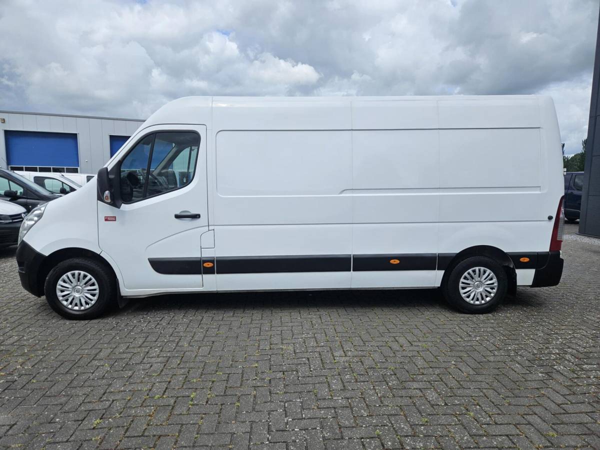 Renault Master Renault Master 2.3 dCi L3H2 Airco 145 PK Navi 3-zits Cruise
