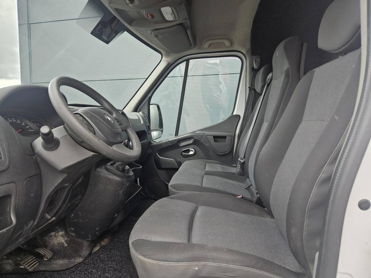 Renault Master Renault Master 2.3 dCi L3H2 Airco 145 PK Navi 3-zits Cruise