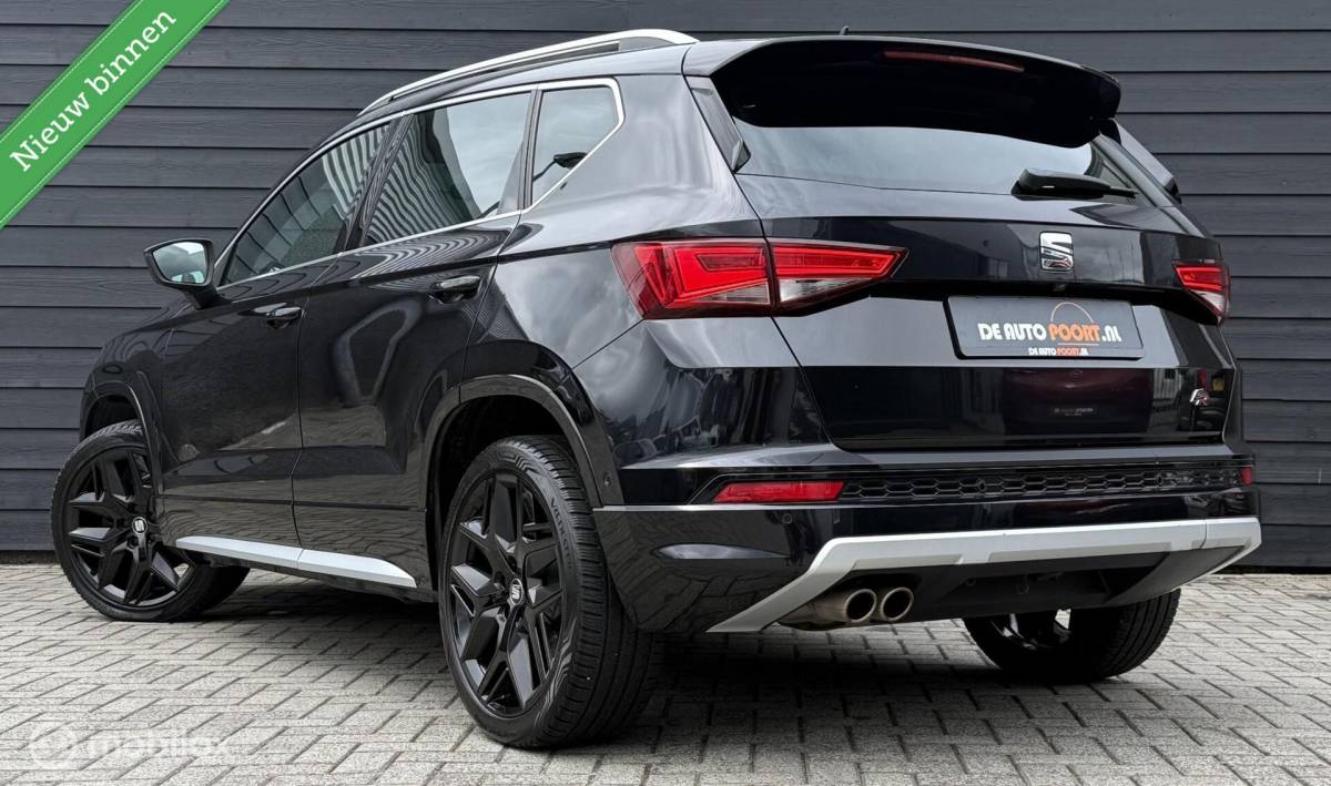 SEAT Ateca Seat Ateca 1.5 TSI FR Intense DSG Pano.dak/Trekhaak/Viritual/LED