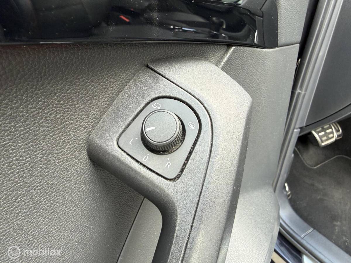 SEAT Ateca Seat Ateca 1.5 TSI FR Intense DSG Pano.dak/Trekhaak/Viritual/LED