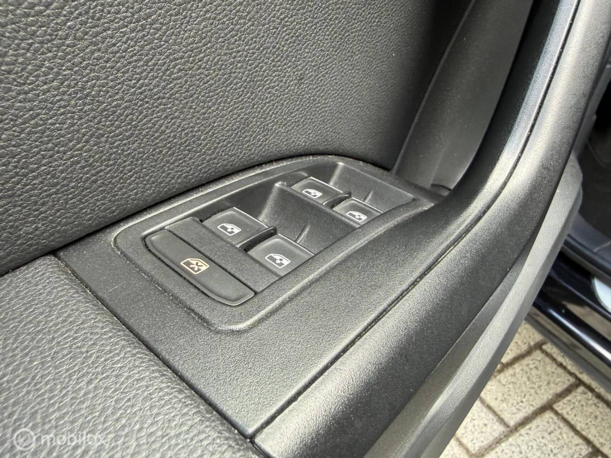 SEAT Ateca Seat Ateca 1.5 TSI FR Intense DSG Pano.dak/Trekhaak/Viritual/LED